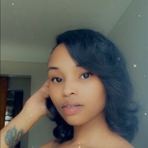 Meet your Posher, Unique